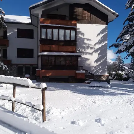 Dei Medici-la Casa Nel Parco Pescasseroli